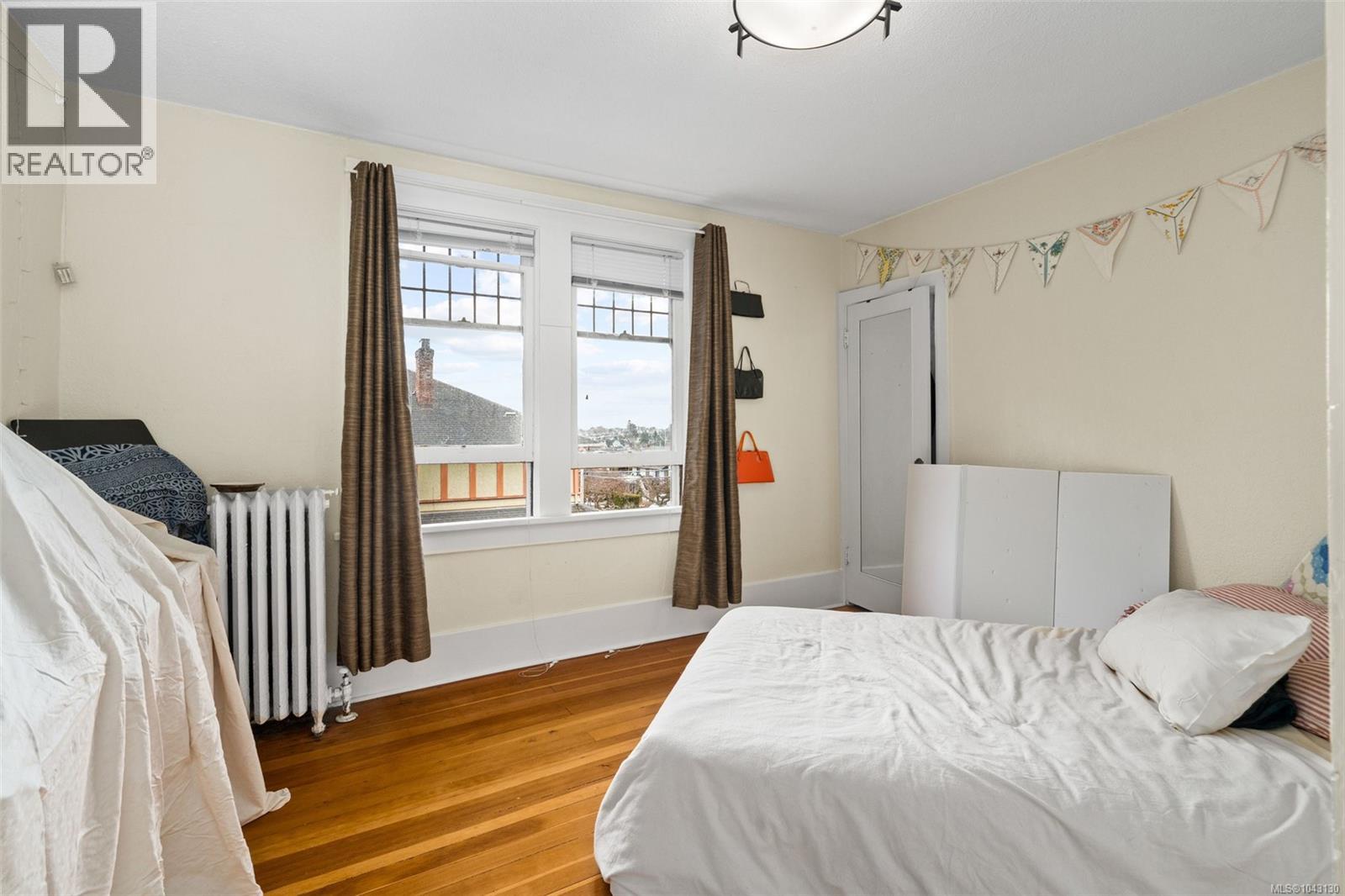 337 Moss St - 51