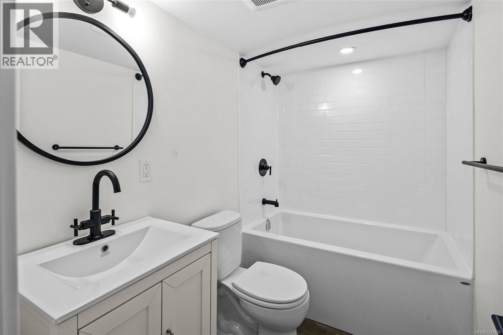 337 Moss St - Image 61