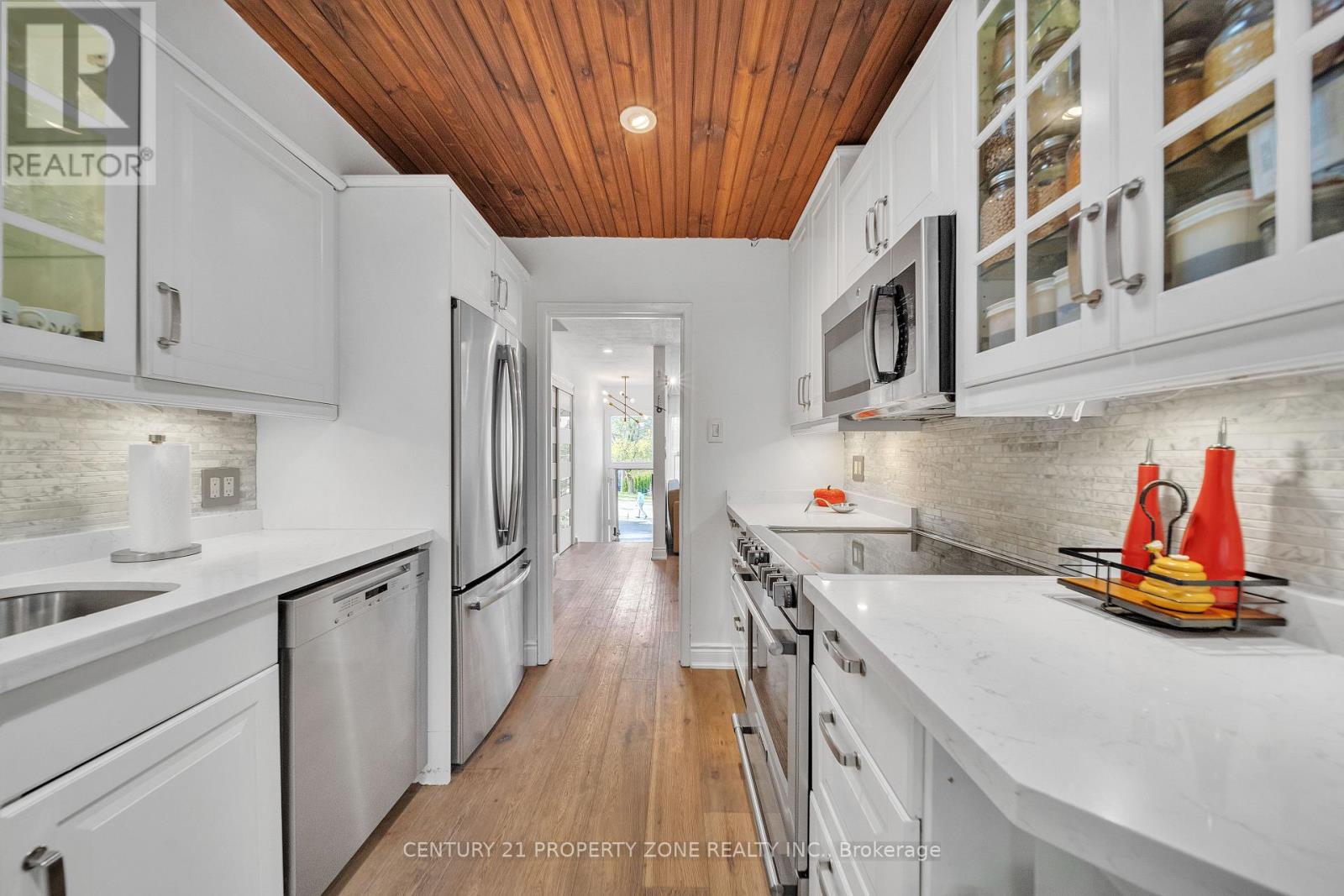 122 VISTA BOULEVARD - Image 12