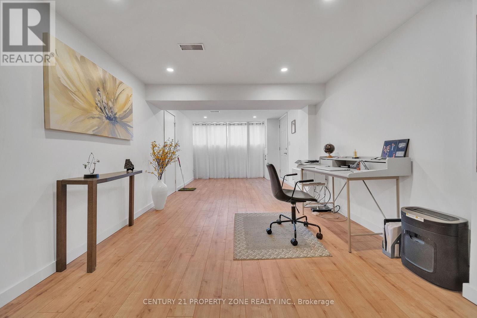 122 VISTA BOULEVARD - 30
