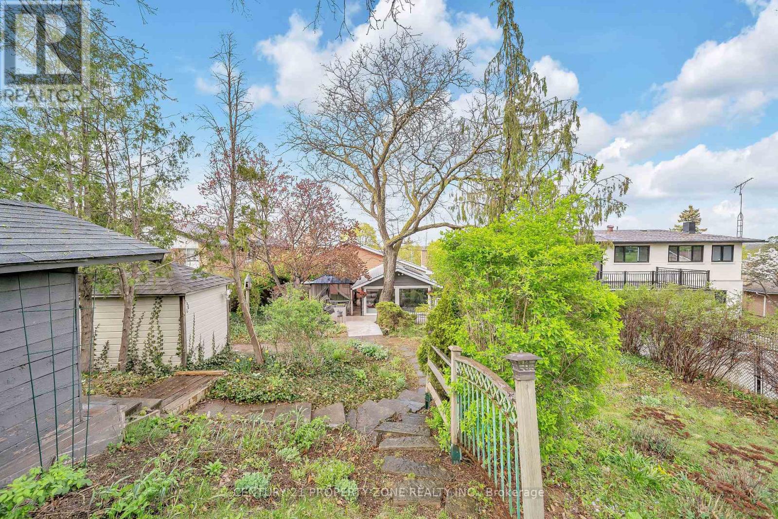 122 VISTA BOULEVARD - Image 38