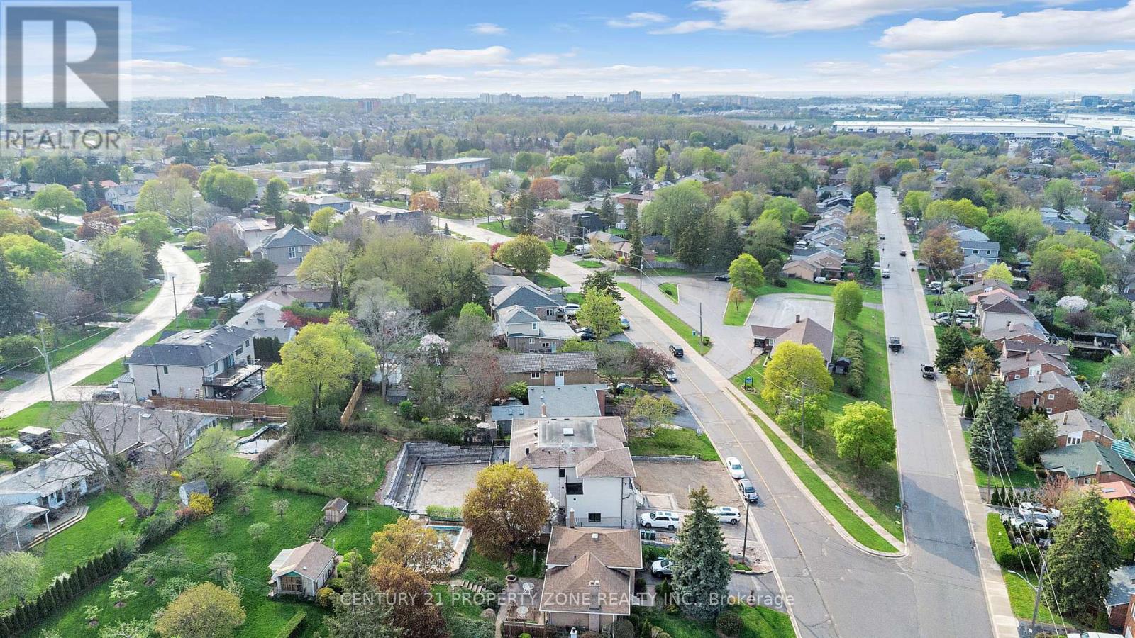 122 VISTA BOULEVARD - 45