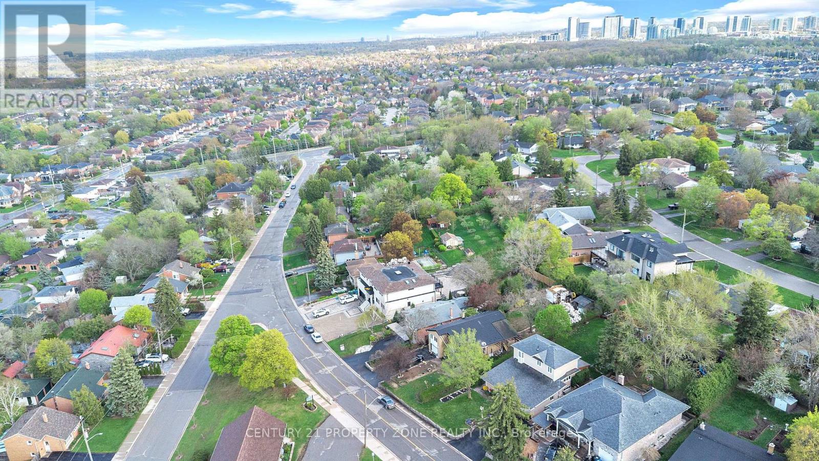 122 VISTA BOULEVARD - 48