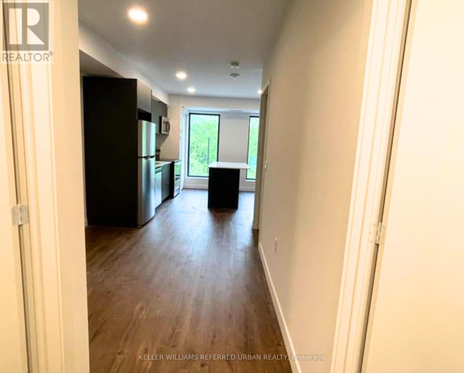 #216 325 University Avenue West, Cobourg, Ontario, K9A2H9, Cobourg, Ontario — photo 3 of 5