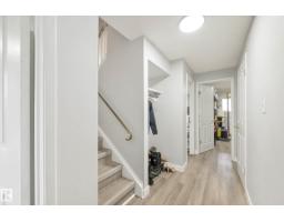 11828 & 11830 45 St Nw, Edmonton, AB T5W2T4 Photo 11