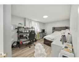 11828 & 11830 45 St Nw, Edmonton, AB T5W2T4 Photo 12