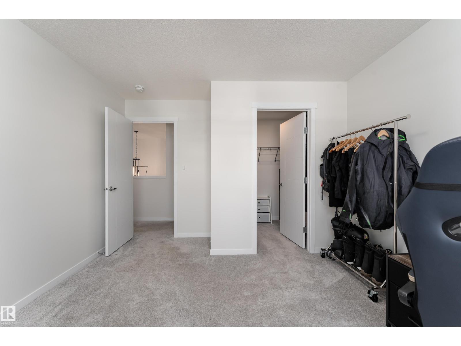 4659 175 AV NW - 36