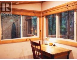 9340 Malaspina Rd, Powell River, BC V8A0G2 Photo 42