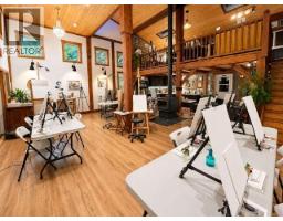 9340 Malaspina Rd, Powell River, BC V8A0G2 Photo 80