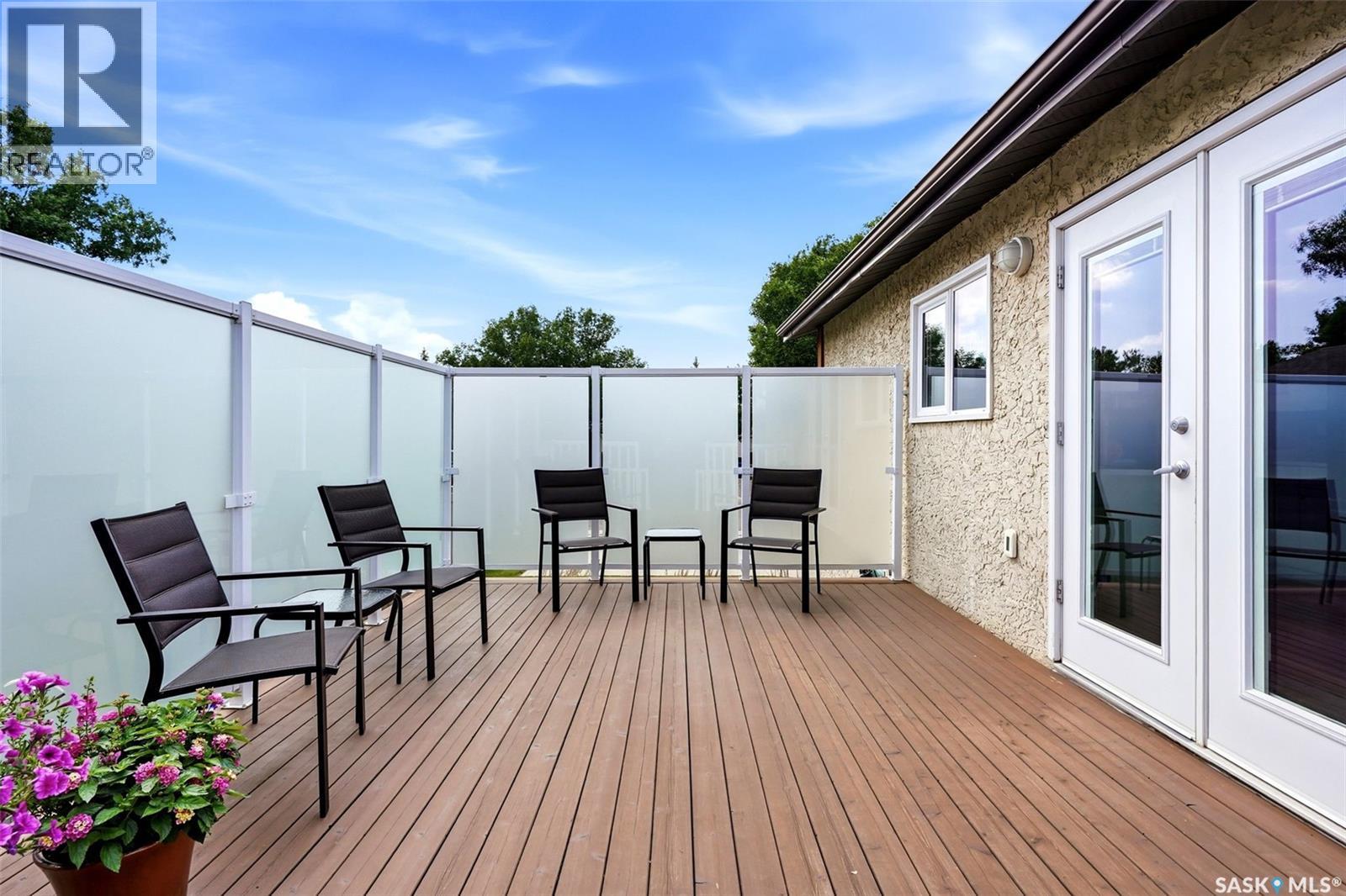 6422 HIRD CRESCENT - 33