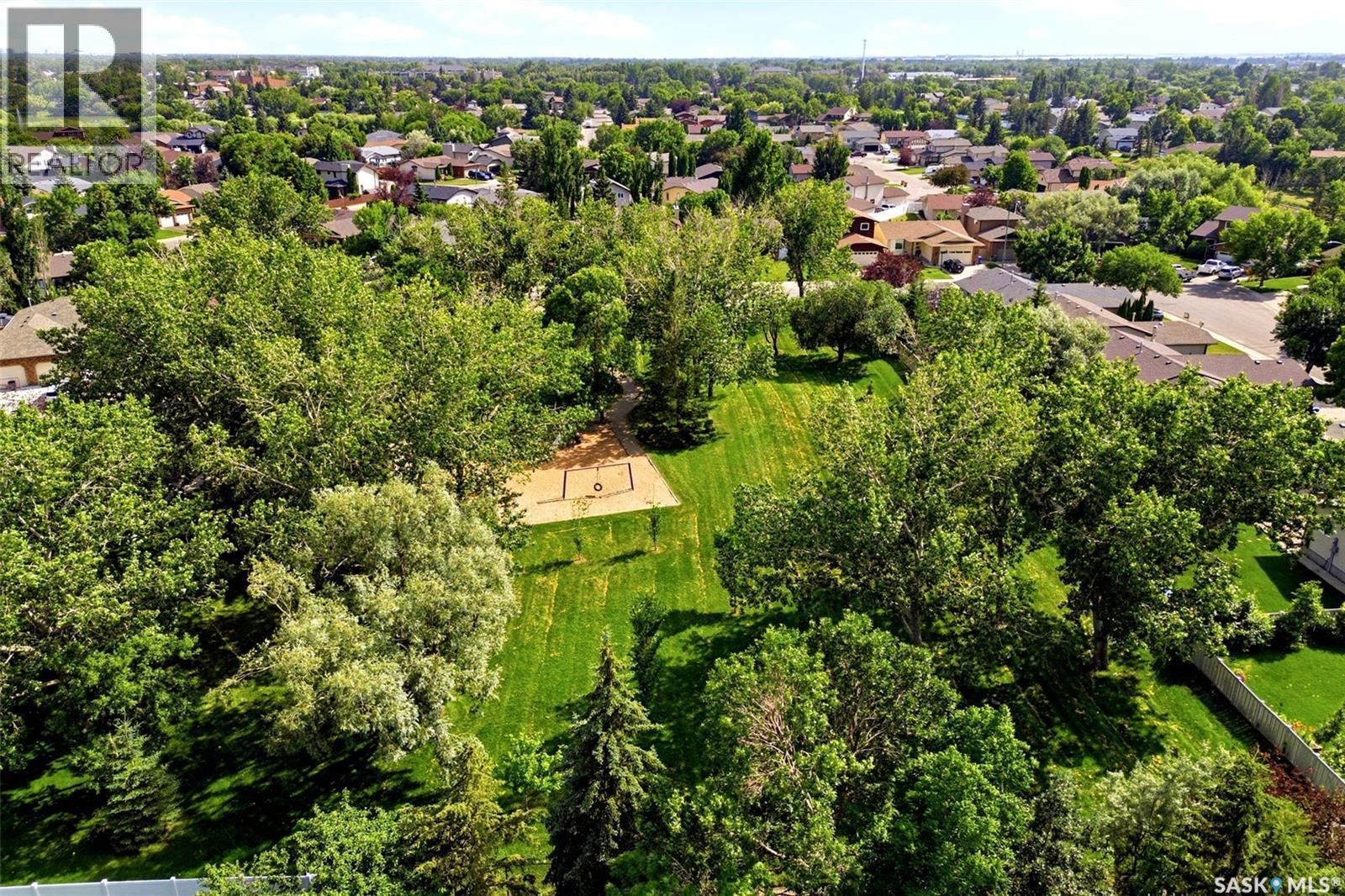 6422 HIRD CRESCENT - 46