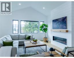 Recreation room - 1925 35 Street Ne, Salmon Arm, BC V1E1M9 Photo 9