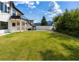 1925 35 Street Ne, Salmon Arm, BC V1E1M9 Photo 56