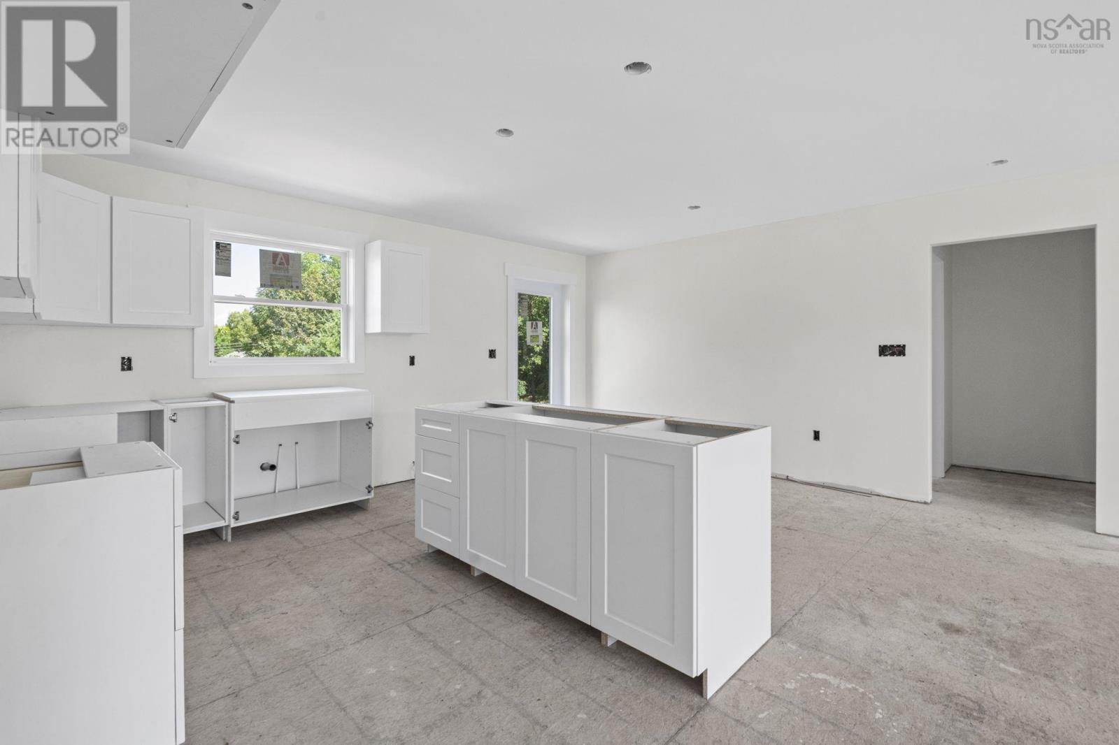 75 Burgess Crescent - 18