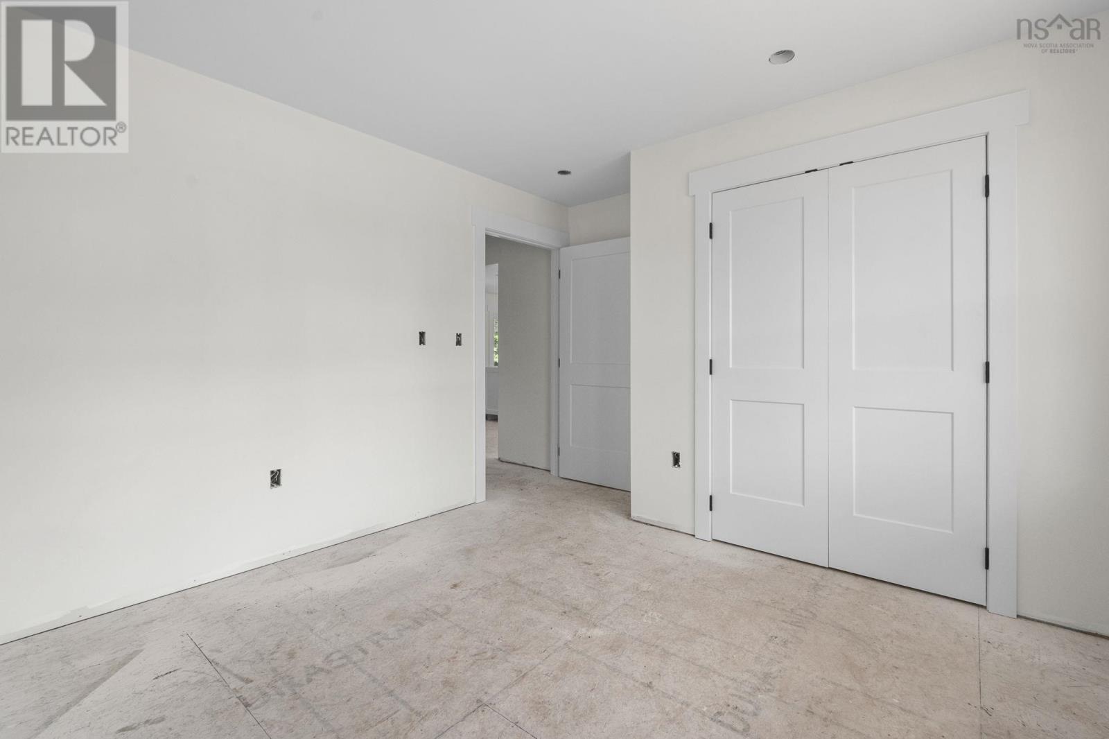 75 Burgess Crescent - 31