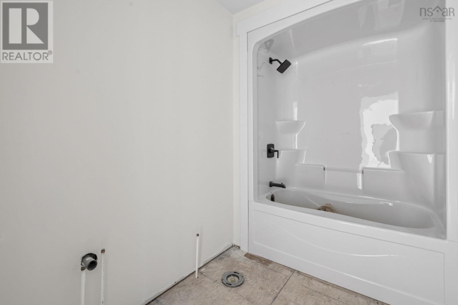 75 Burgess Crescent - 34