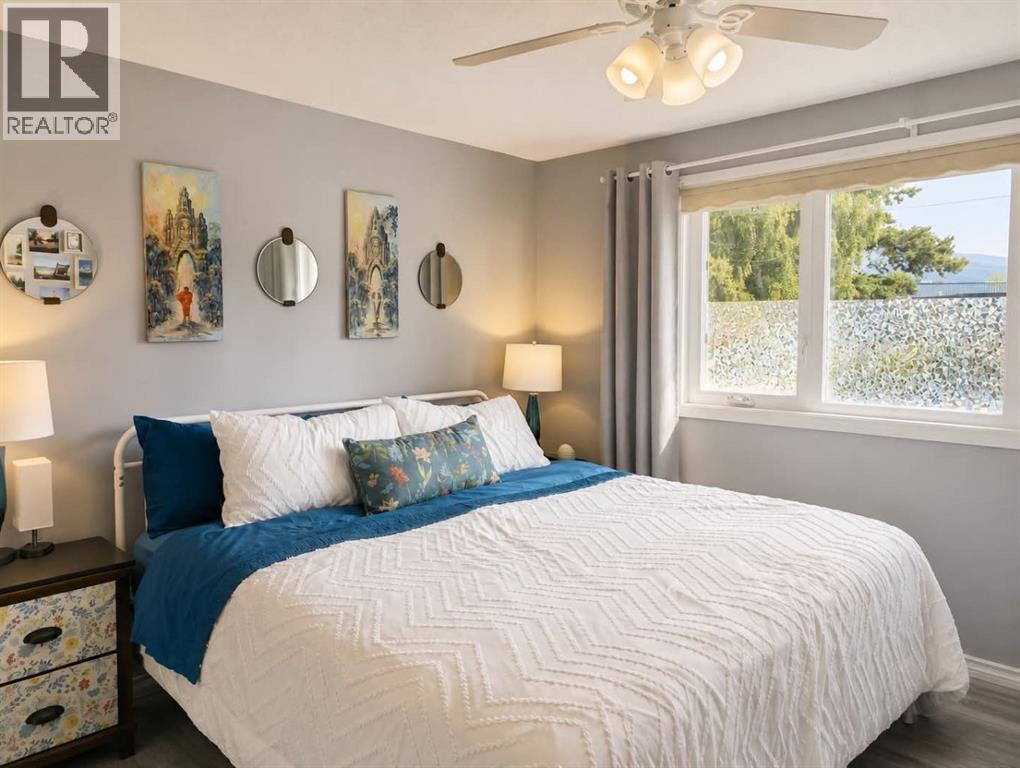 11304 Leonard Street - Image 12