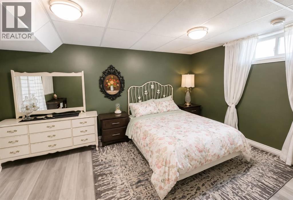 11304 Leonard Street - Image 18