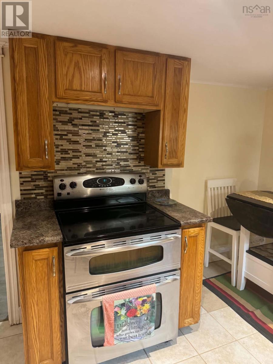 464 Greenville Road - 9