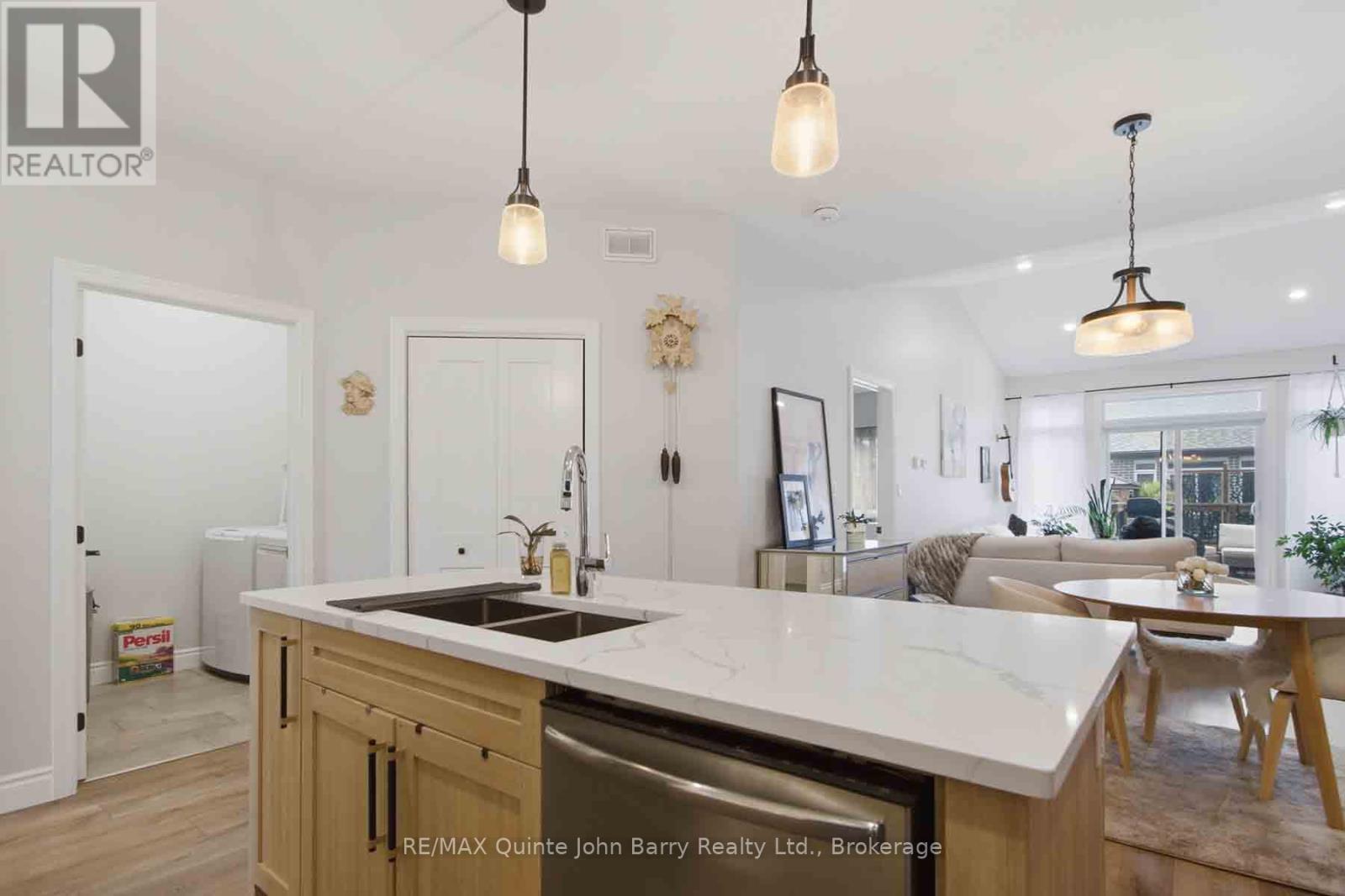 28 RAYCROFT DRIVE - Image 9