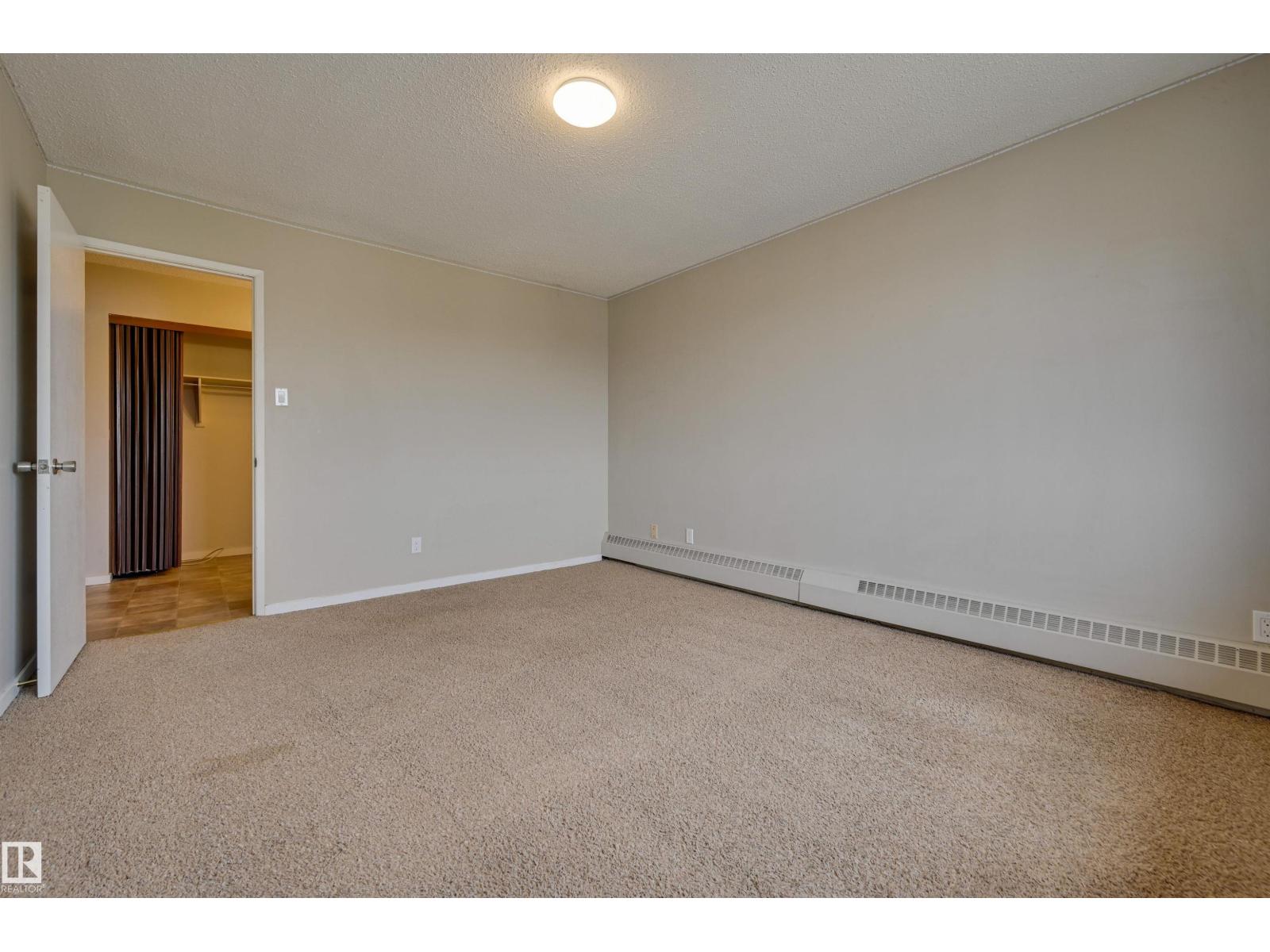 #402 11019 107 ST NW - 10