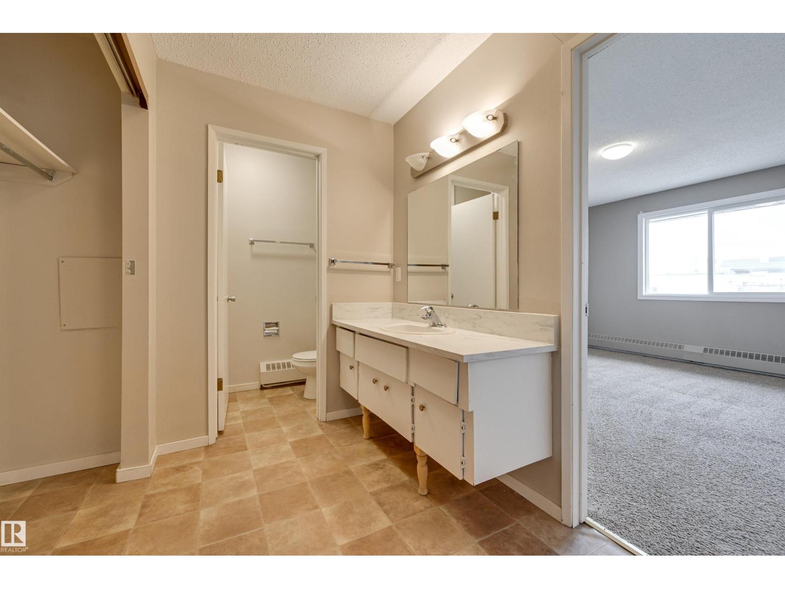 #402 11019 107 ST NW - Image 13