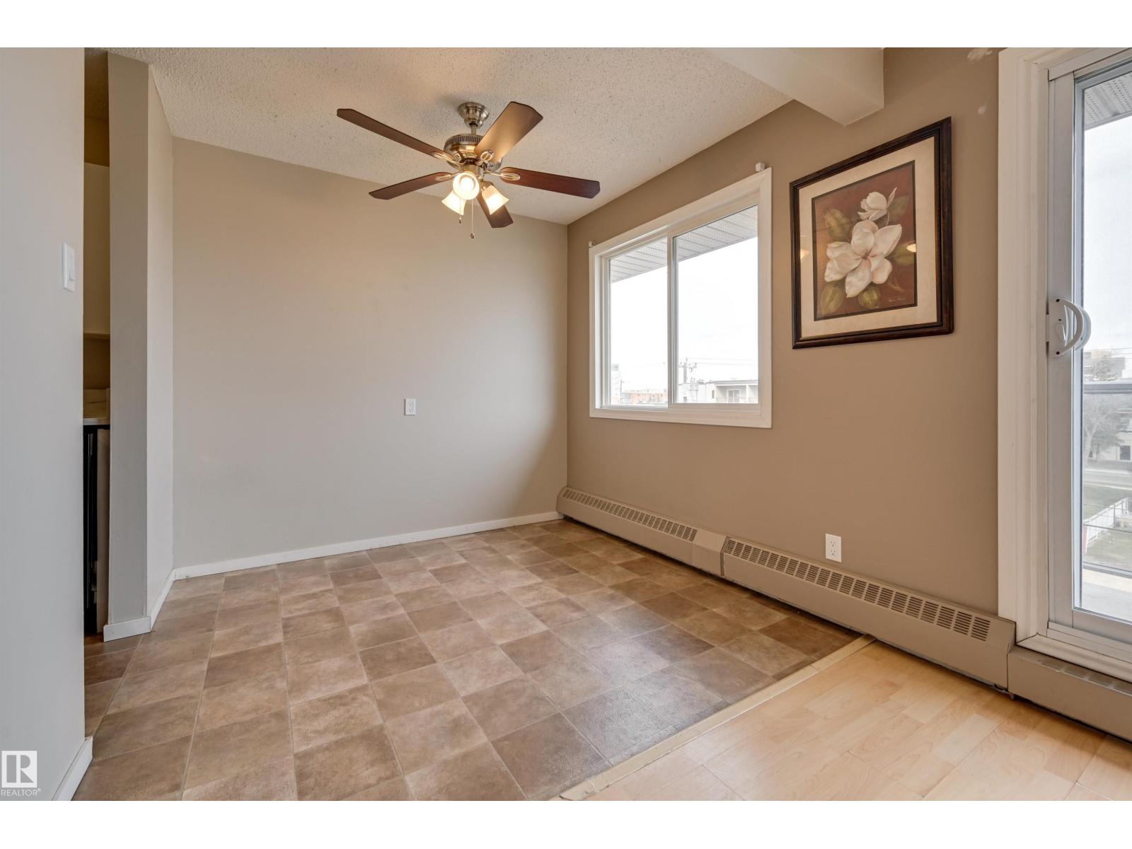#402 11019 107 ST NW - 22