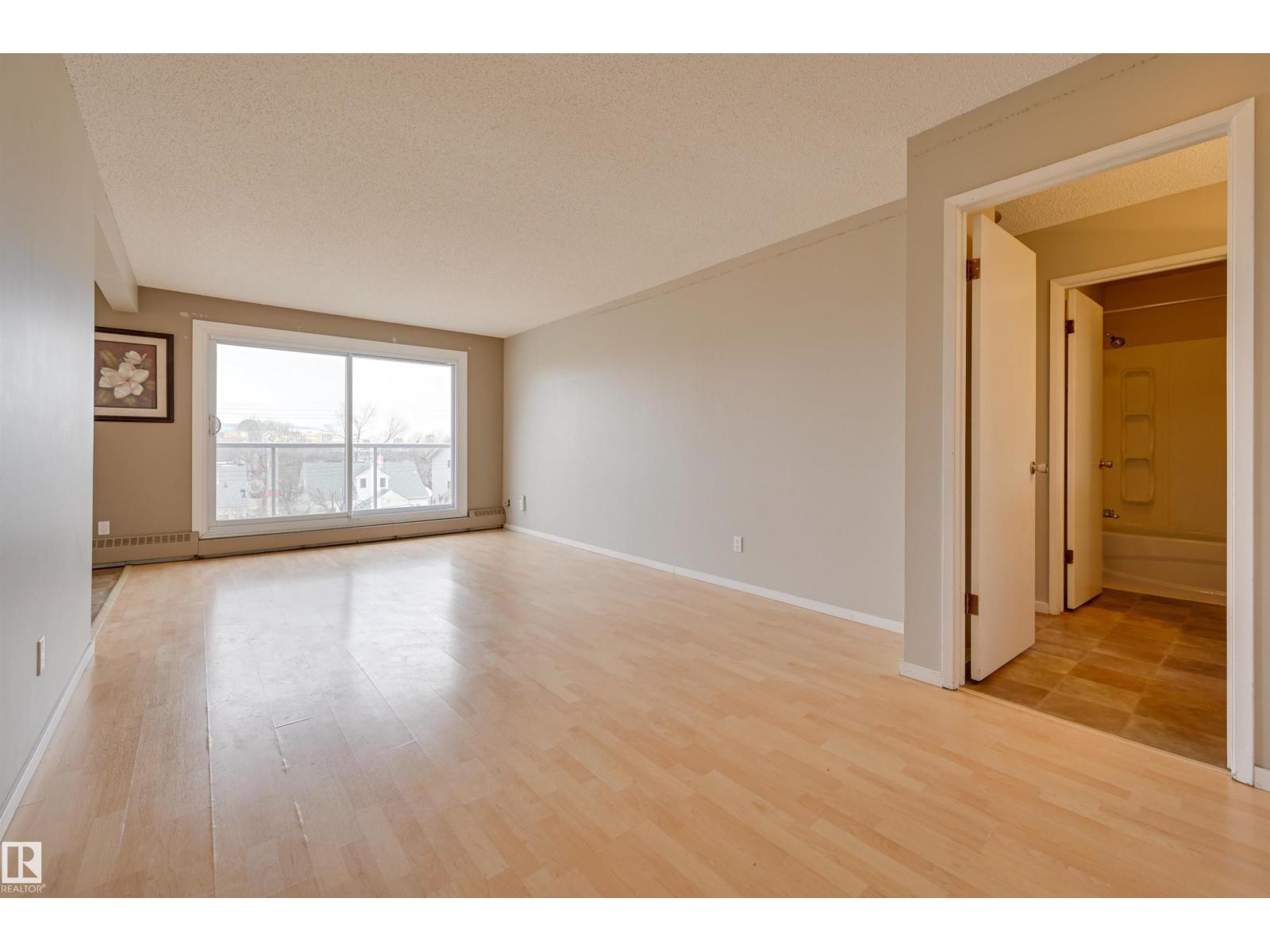 #402 11019 107 ST NW - Image 26