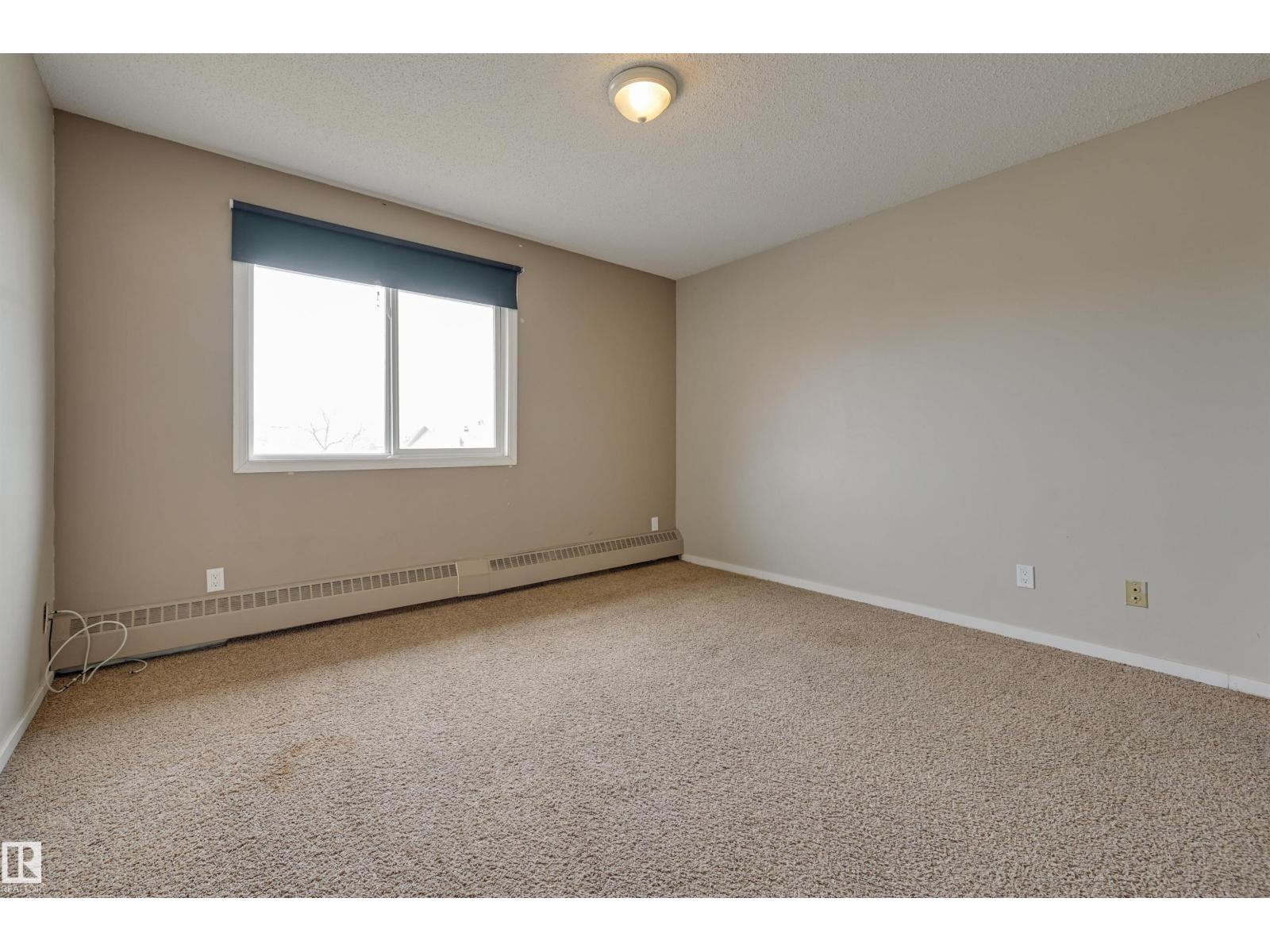 #402 11019 107 ST NW - 9