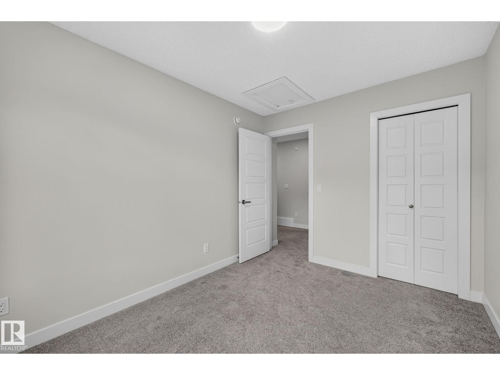 #33 11910 35 AV SW - 40