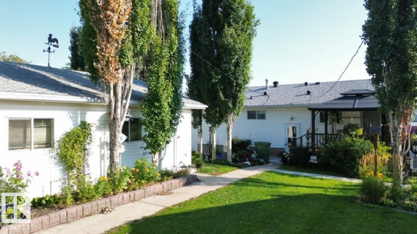 4805 53ave - Image 33