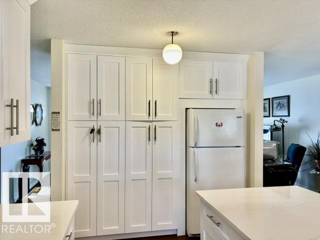 4805 53ave - Image 6