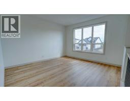 19 Ian Way, Sylvan Lake, AB T4S0W5 Photo 12