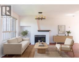 34 2375 W Broadway, Vancouver, BC V6K2E6 Photo 7