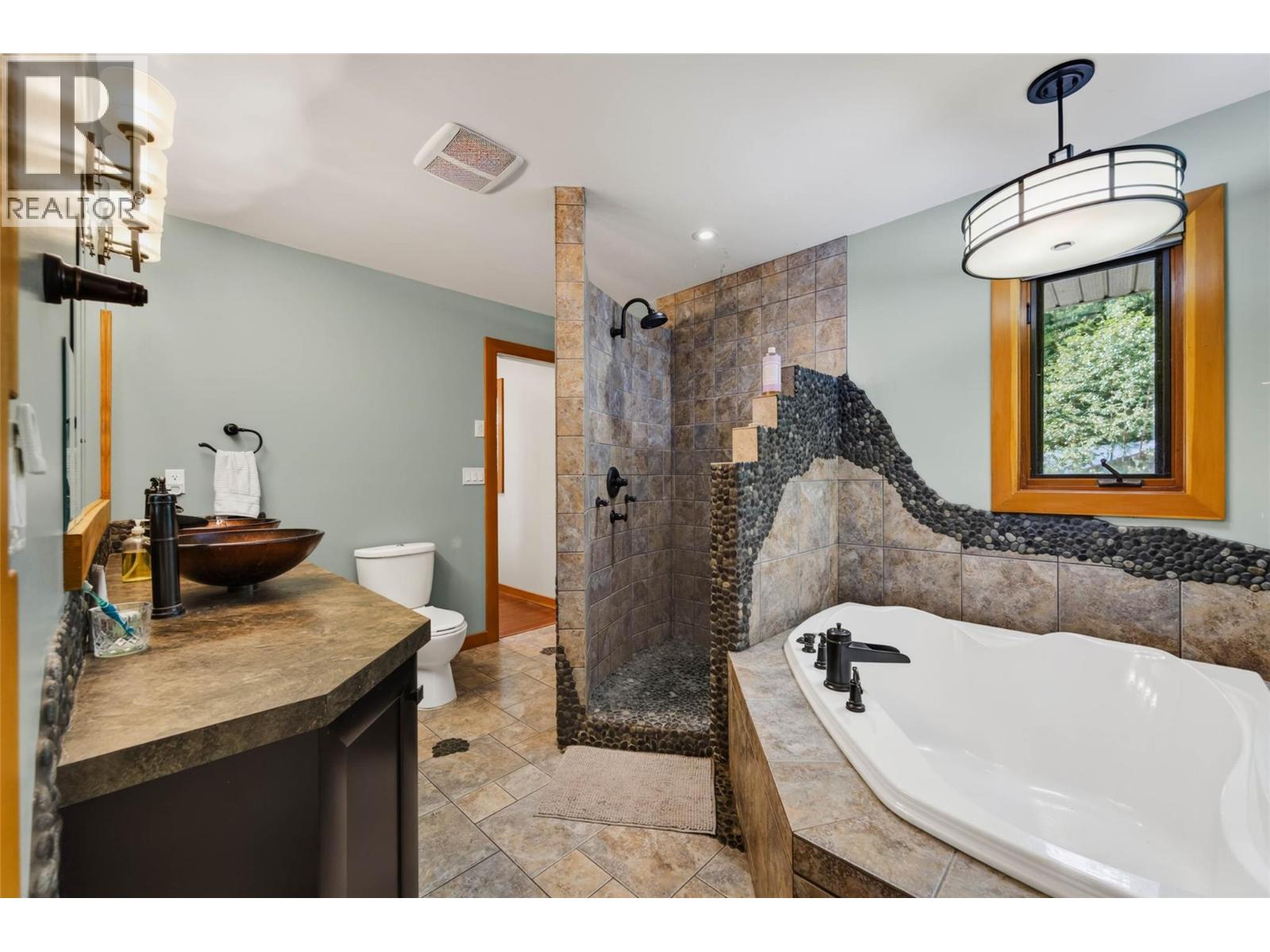 3360 Little Slocan South Road - Image 21