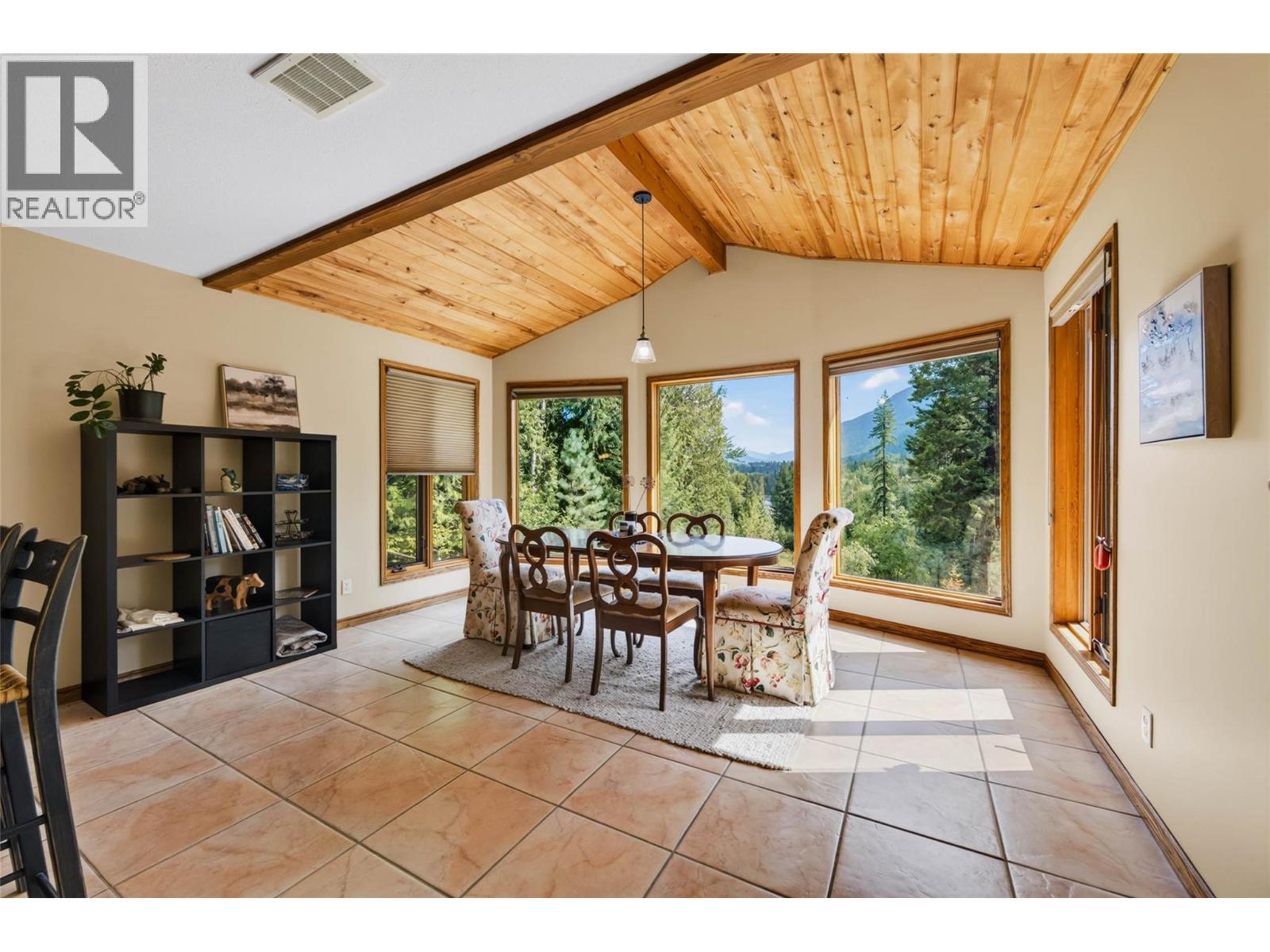 3360 Little Slocan South Road - 14
