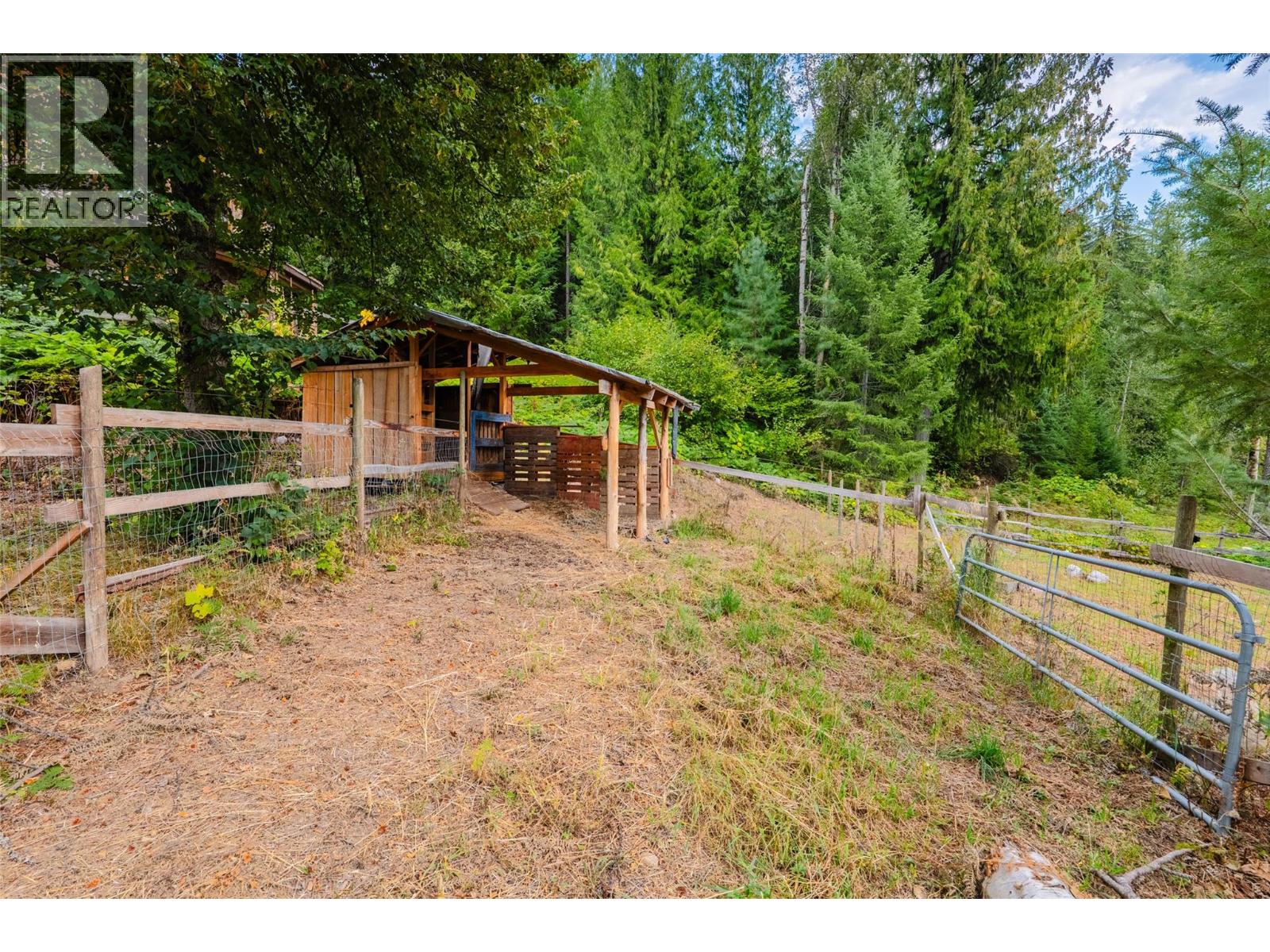 3360 Little Slocan South Road - Image 49