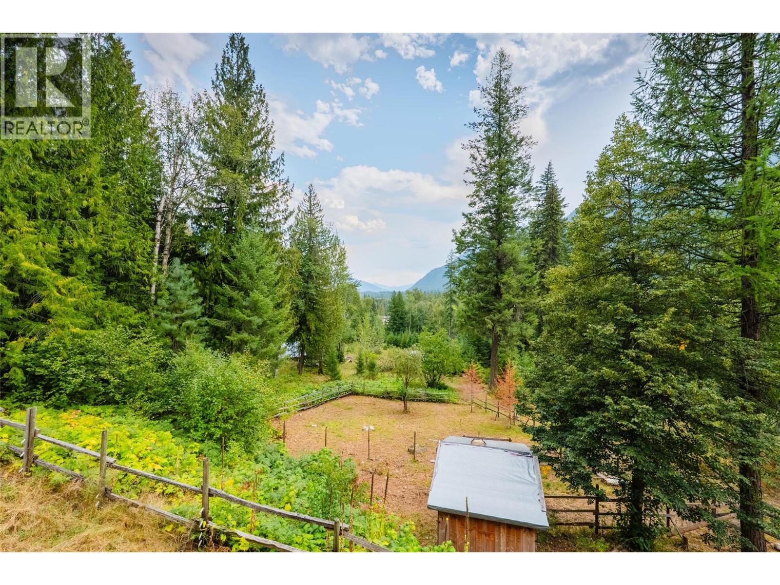 3360 Little Slocan South Road - 70