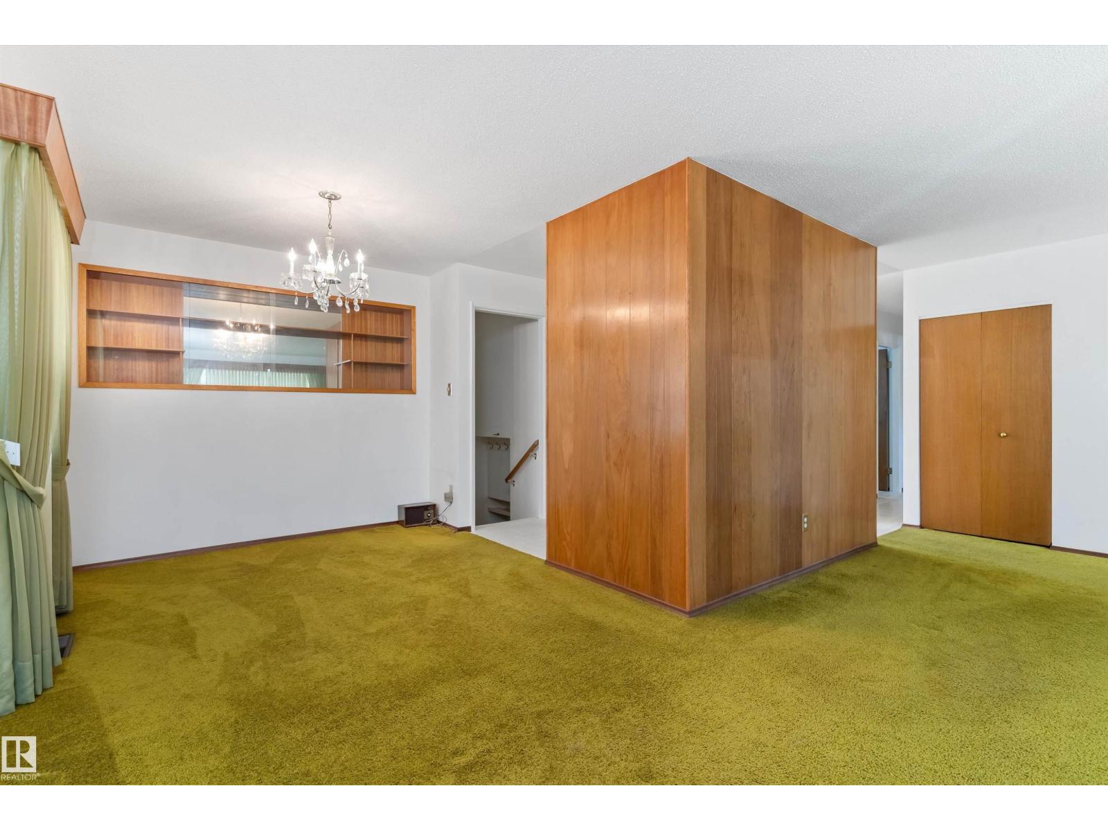 9807 165 ST NW - 10