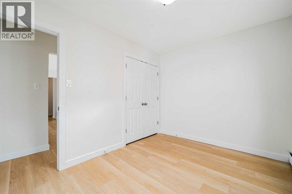 #210 663 12 Street NW - 15