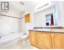 42 Hemlo Crescent, Ottawa, ON K2T1C9 Photo 19