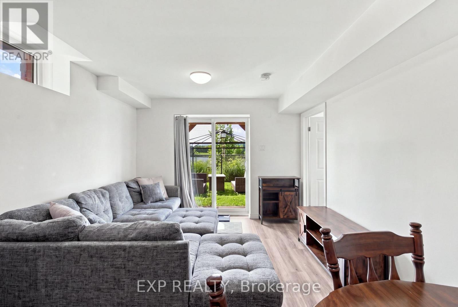 39 PURDY PLACE - Image 31