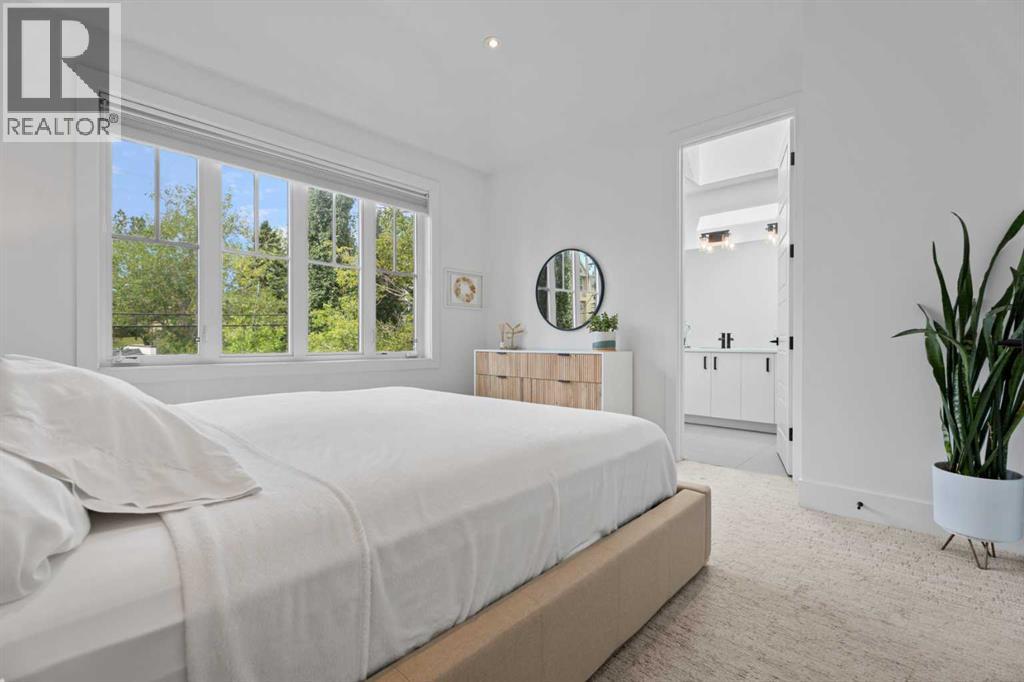 3823 15A Street SW - Image 25