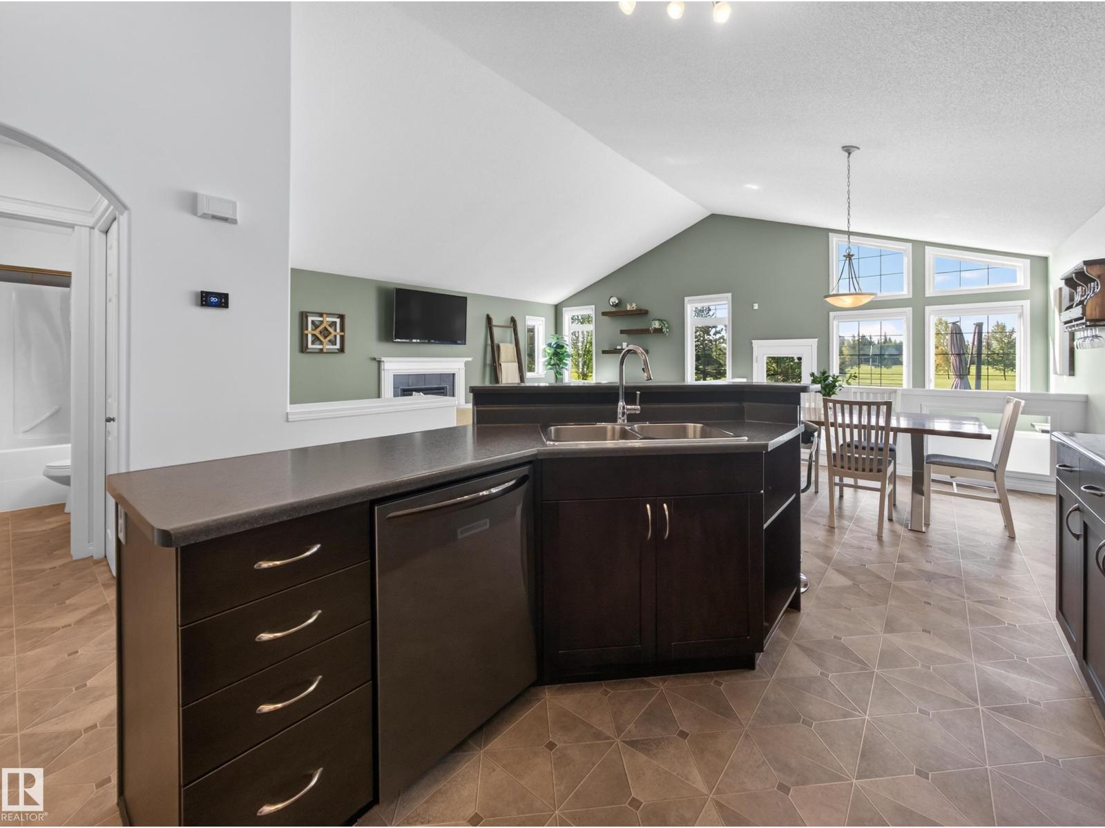 21315 58 AV NW - 13