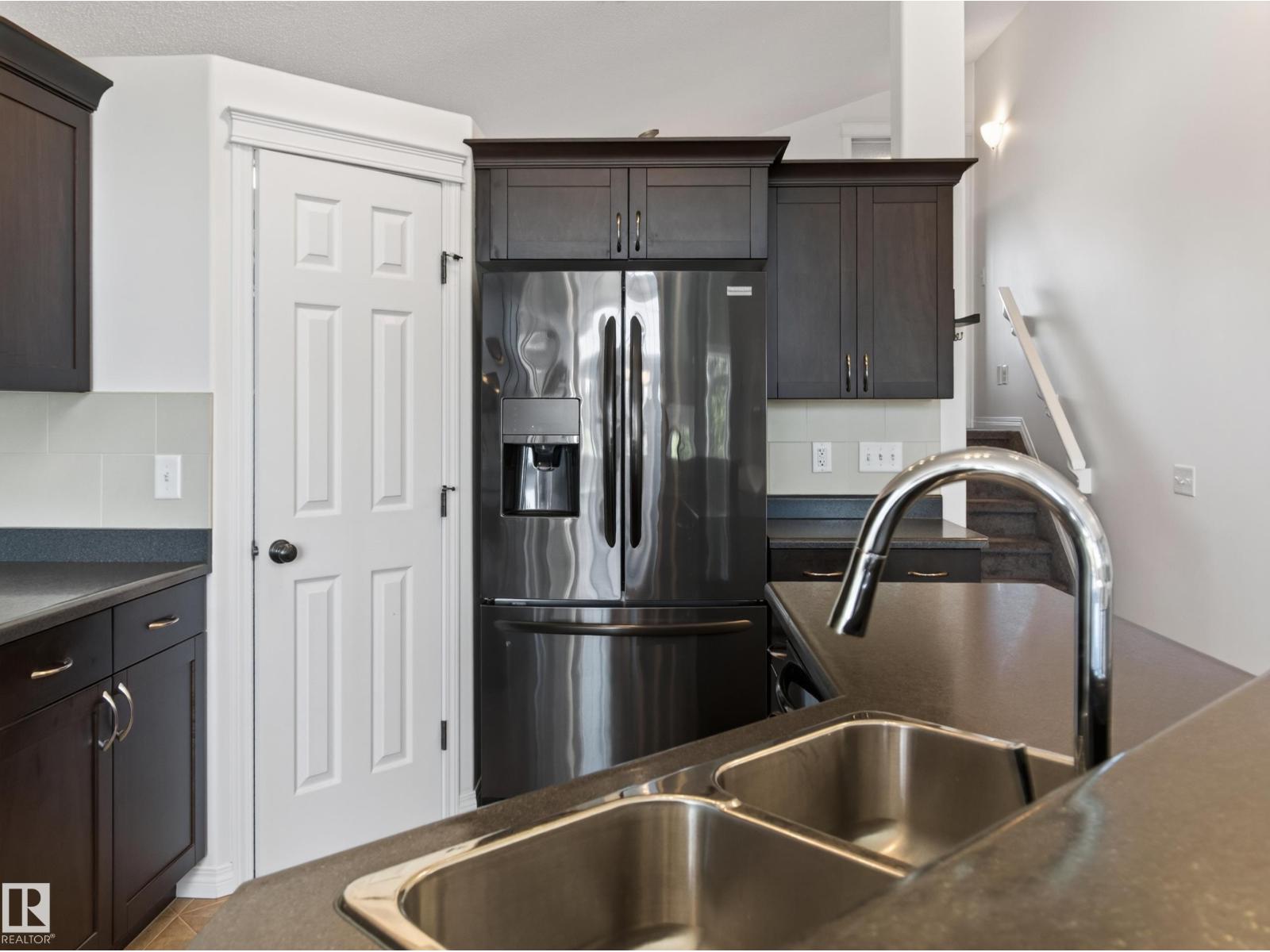 21315 58 AV NW - Image 16