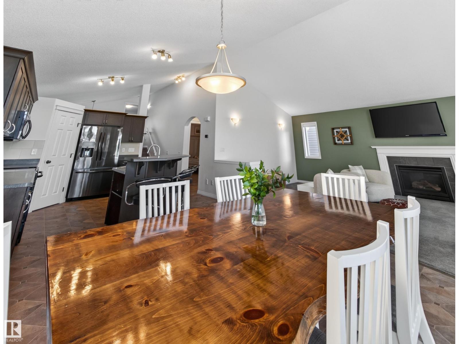 21315 58 AV NW - 19