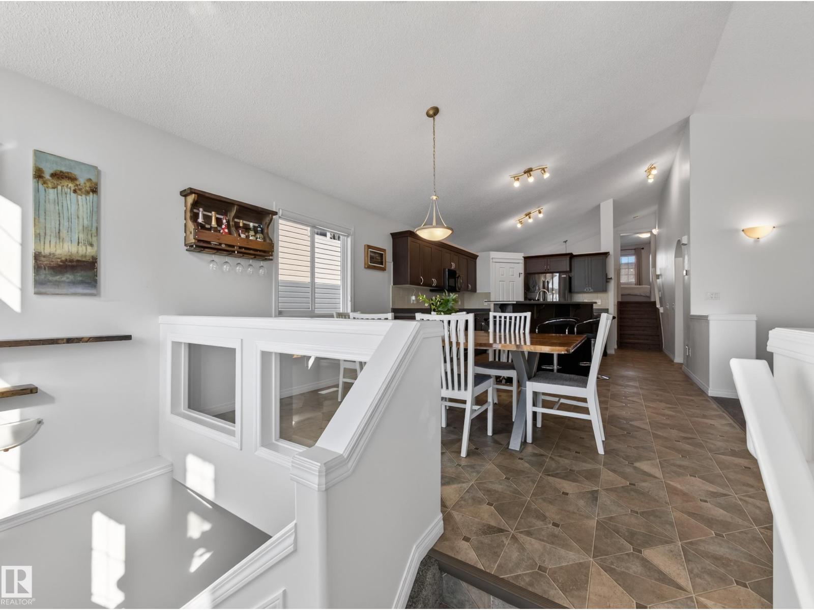 21315 58 AV NW - Image 54