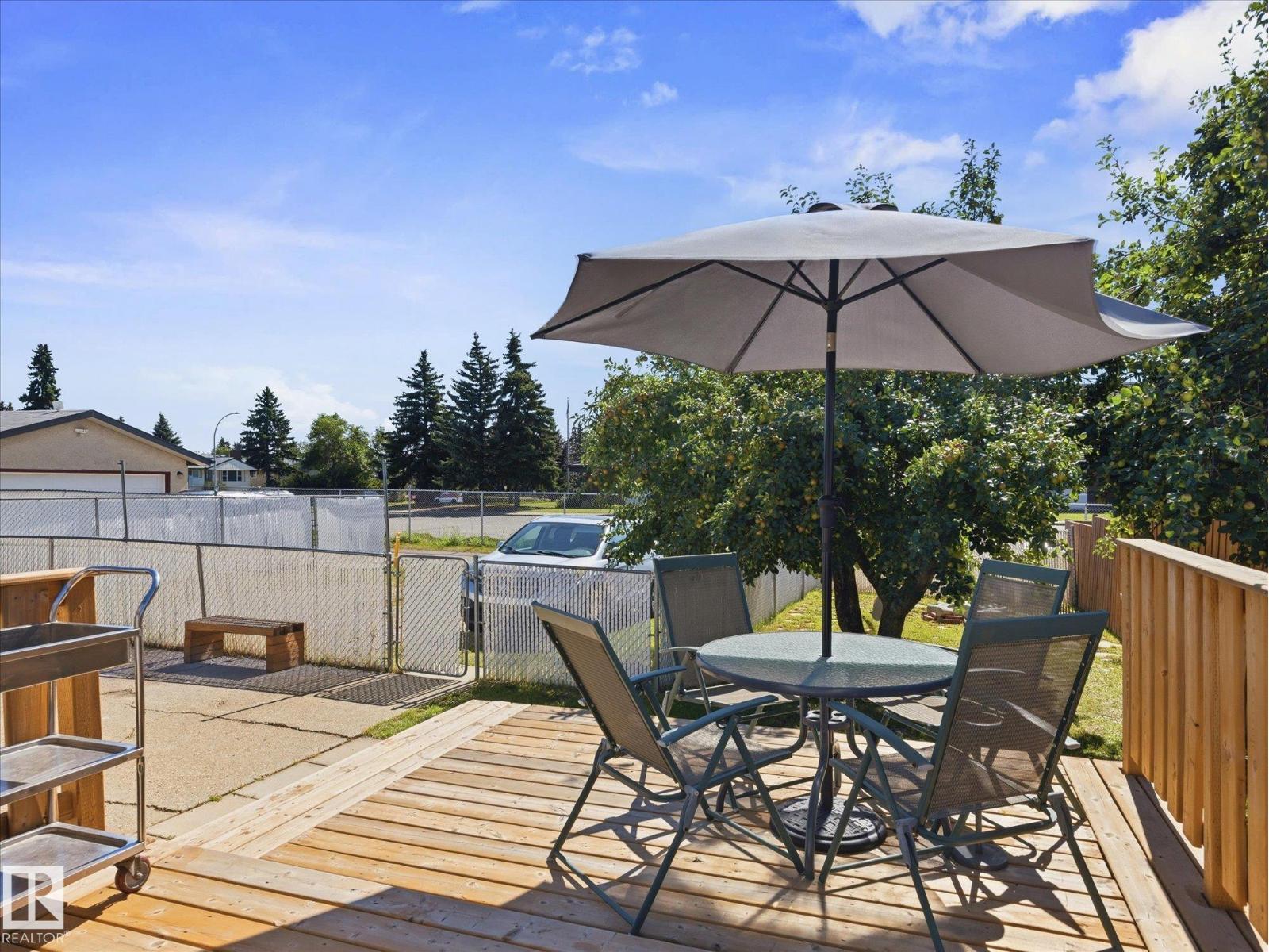 7411 141 AV NW - 33