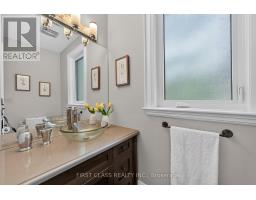 302 Brookside Road, Richmond Hill, ON L4C0K8 Photo 23