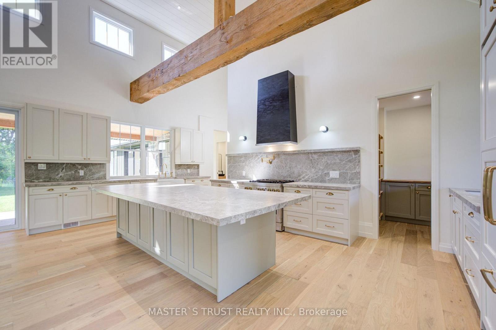 1109 2ND LINE - Image 13